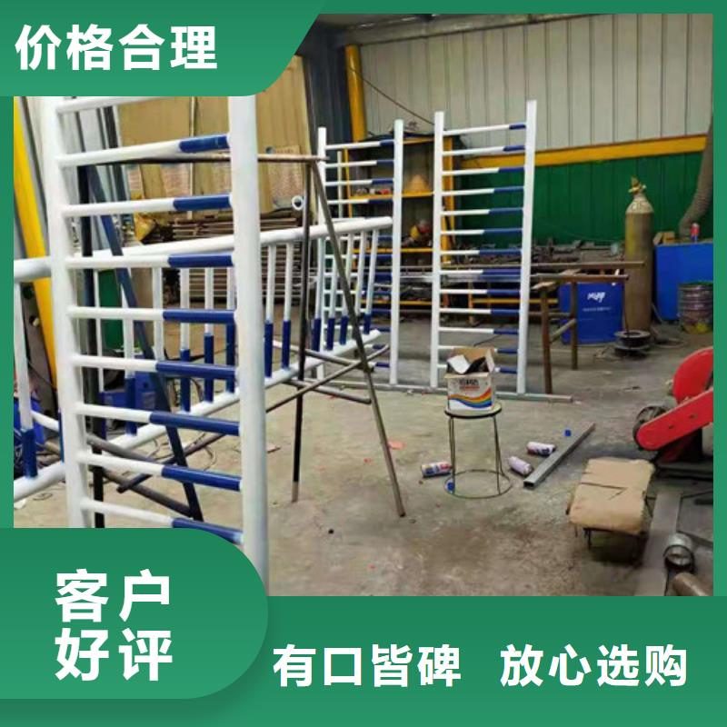 道路護(hù)欄燈光護(hù)欄好廠家有擔(dān)當(dāng)