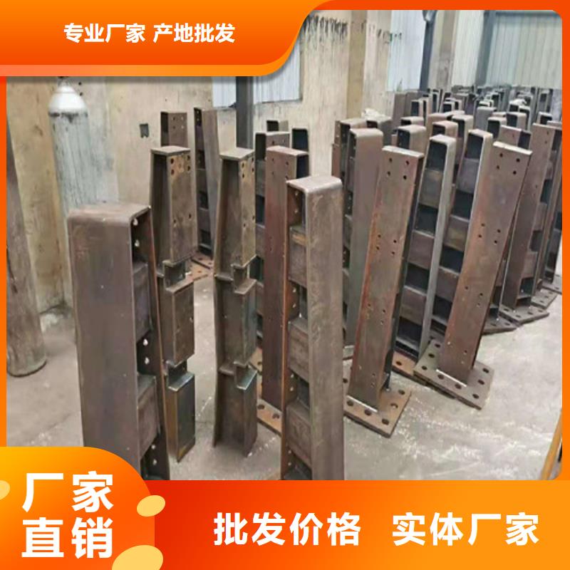 道路護(hù)欄燈光防撞護(hù)欄安心購