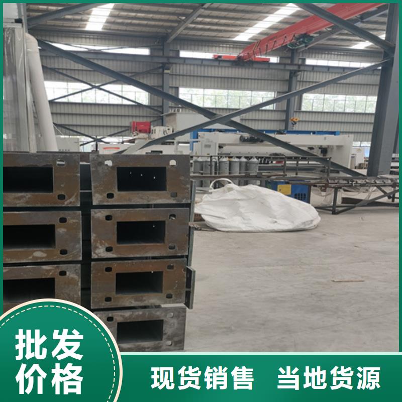 防撞护栏-铸铁隔离栏杆立柱来电咨询