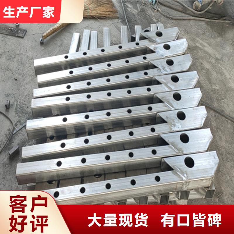 防撞护栏q235b波形护栏板设计合理