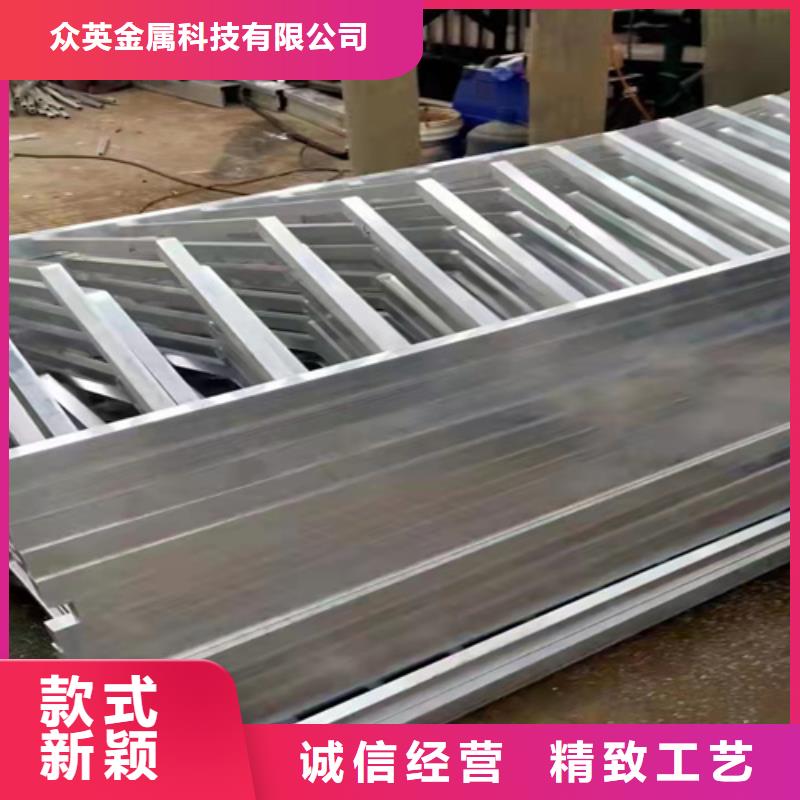 防撞护栏立柱详细参数