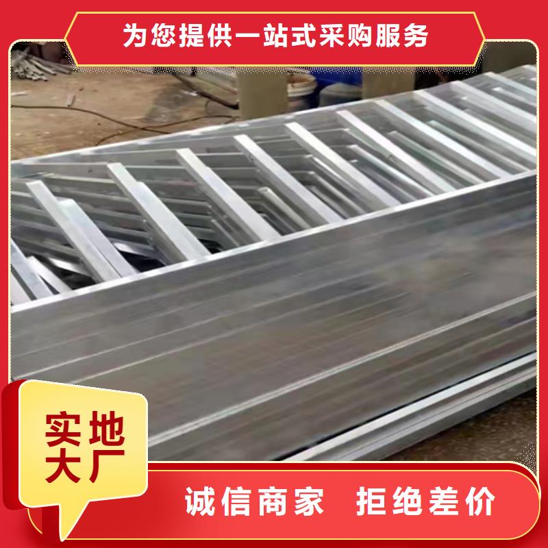 防撞護(hù)欄-201不銹鋼復(fù)合管實(shí)體廠家支持定制