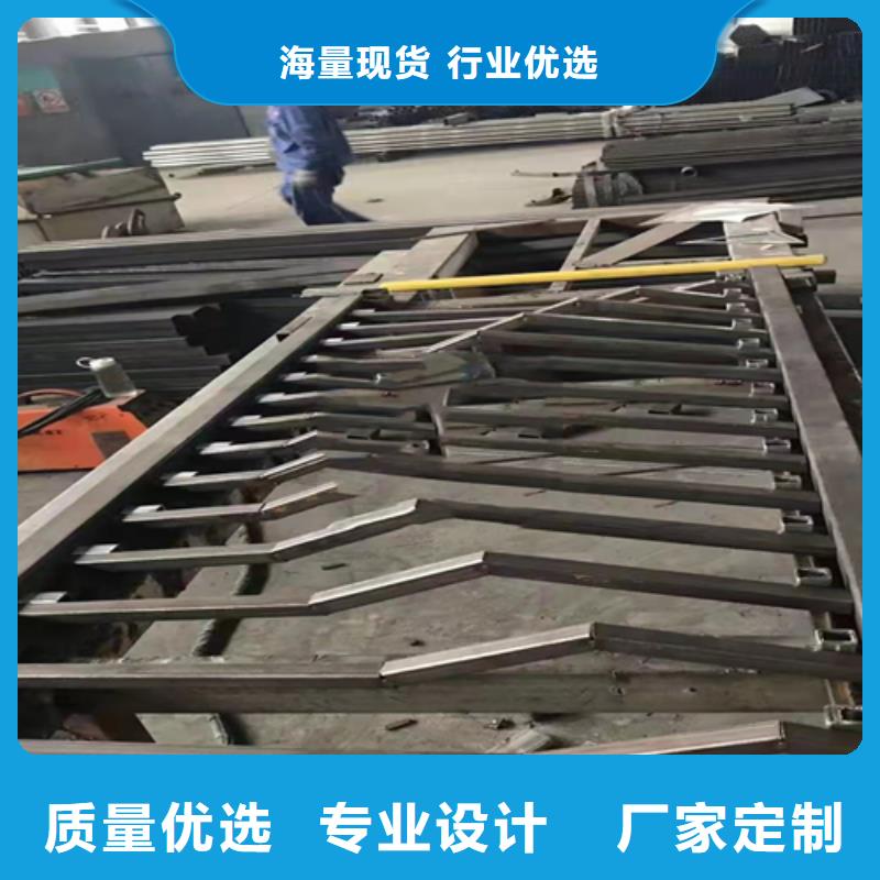 不銹鋼復(fù)合管橋梁景觀欄桿用好材做好產(chǎn)品