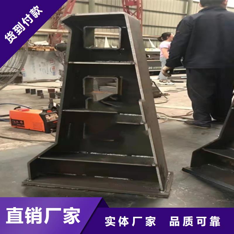 不銹鋼復(fù)合管城市景觀防護(hù)欄實(shí)力廠家直銷