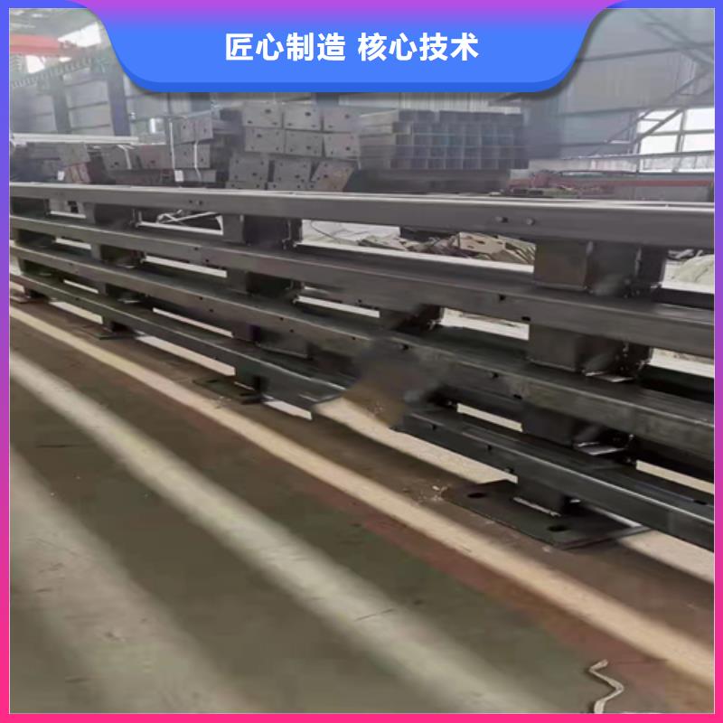 不銹鋼復(fù)合管橋梁道路護欄低價貨源