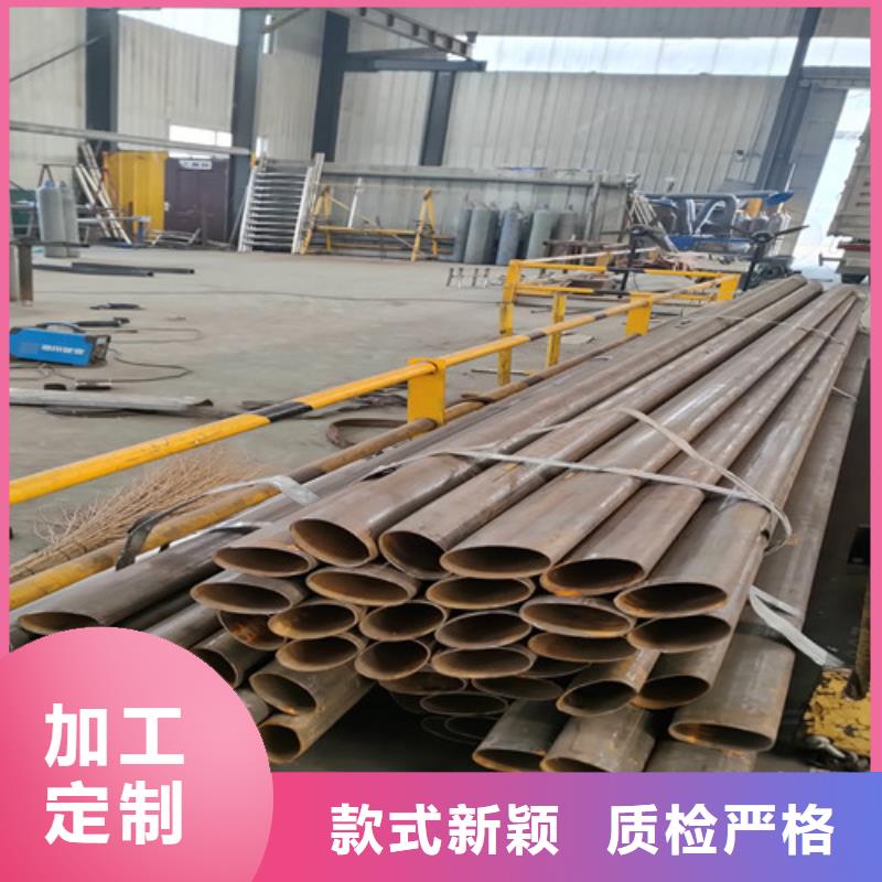不銹鋼復(fù)合管燈光防撞護欄一站式采購方便省心