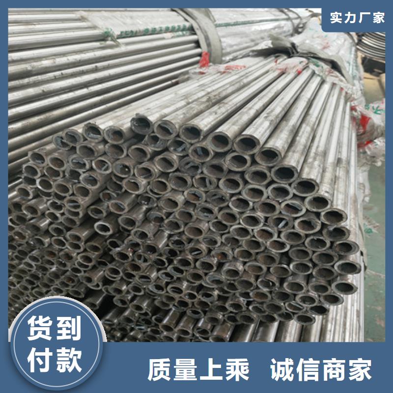 不銹鋼復(fù)合管燈光防撞護欄一站式采購方便省心
