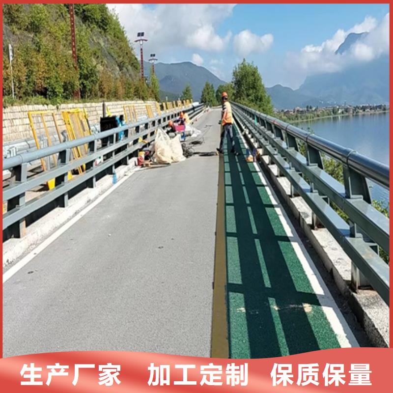 橋梁護欄 不銹鋼復合管橋梁護欄精心選材