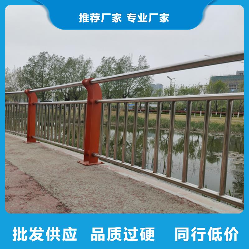 橋梁護(hù)欄-鑄鐵隔離欄桿立柱經(jīng)久耐用
