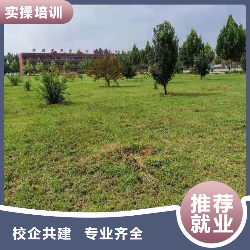 鉤機培訓學校-挖掘機鉤機培訓學校哪家好就業(yè)快