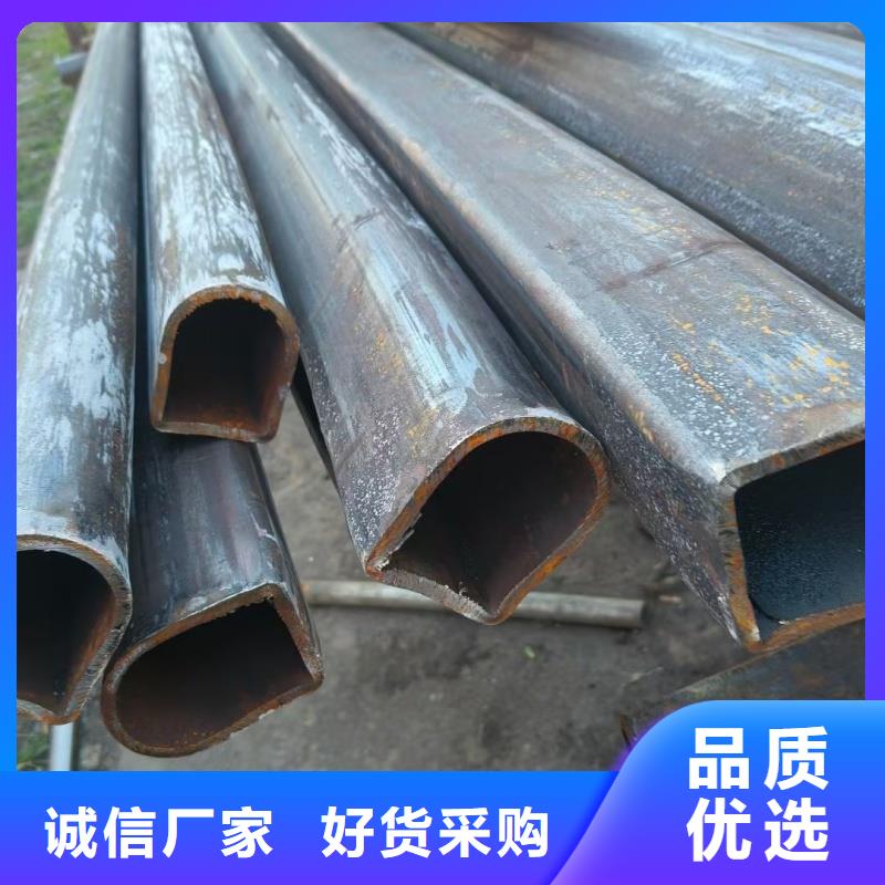 100*100鍍鋅三角管現(xiàn)貨直發(fā)