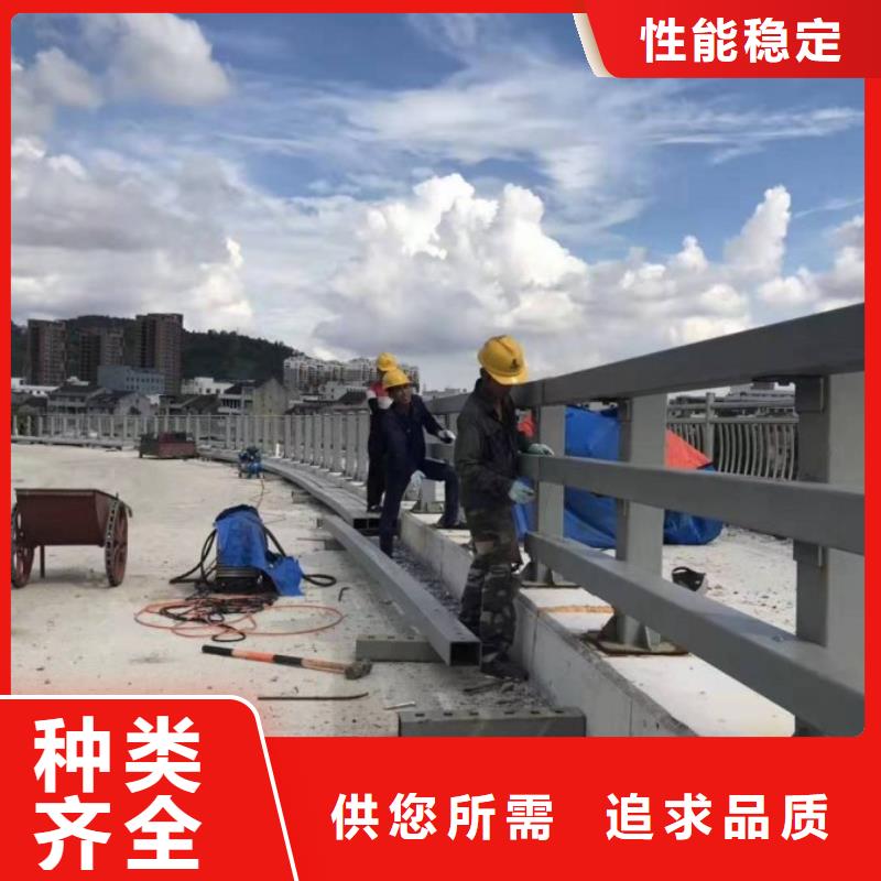 防撞護(hù)欄道路護(hù)欄有實(shí)力有經(jīng)驗(yàn)