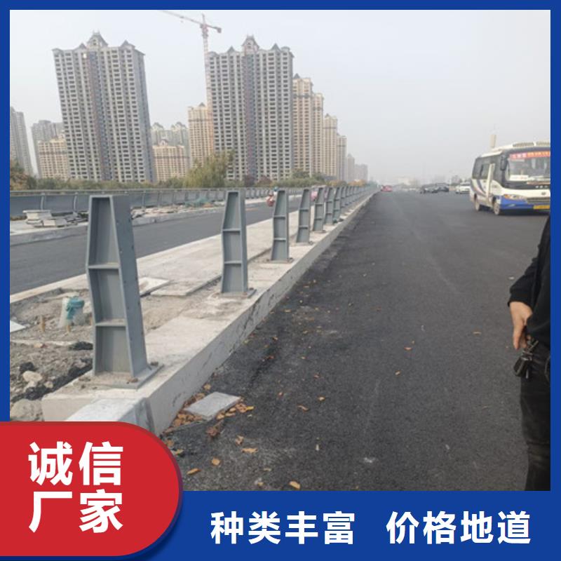护栏-道路隔离栏工程施工案例