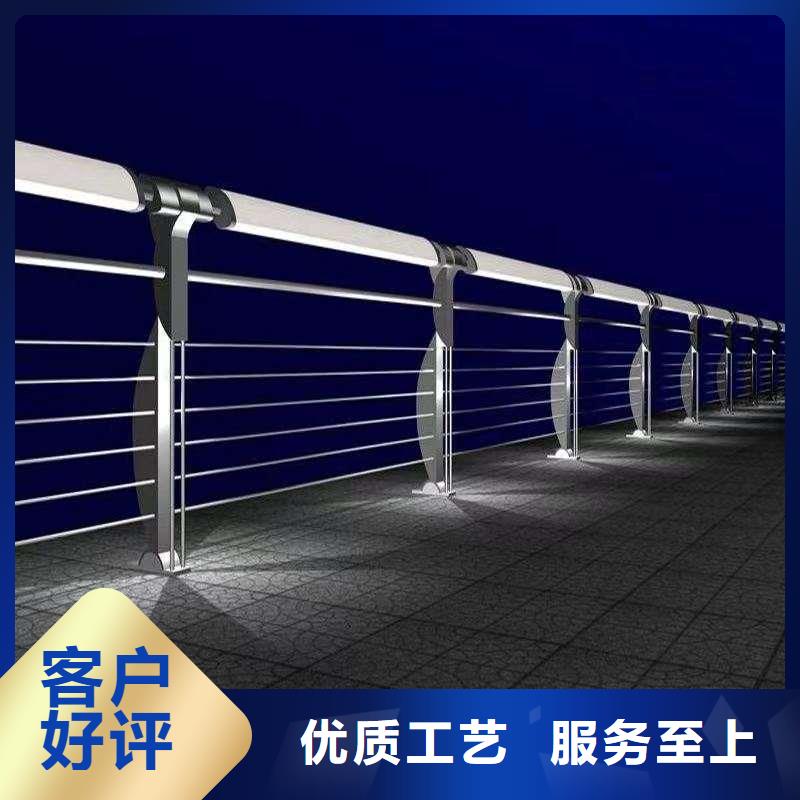 護(hù)欄河堤護(hù)欄廠家規(guī)格全