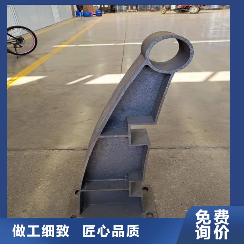 橋梁防撞護欄人車分流欄為品質(zhì)而生產(chǎn)