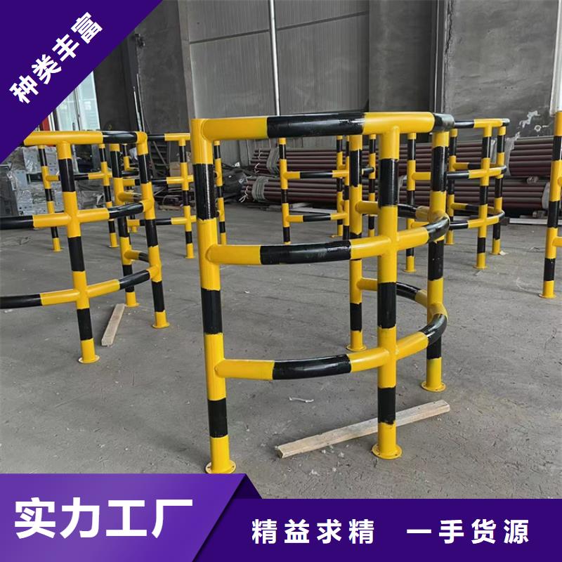 防撞橋梁護(hù)欄河道防護(hù)欄桿工程施工案例