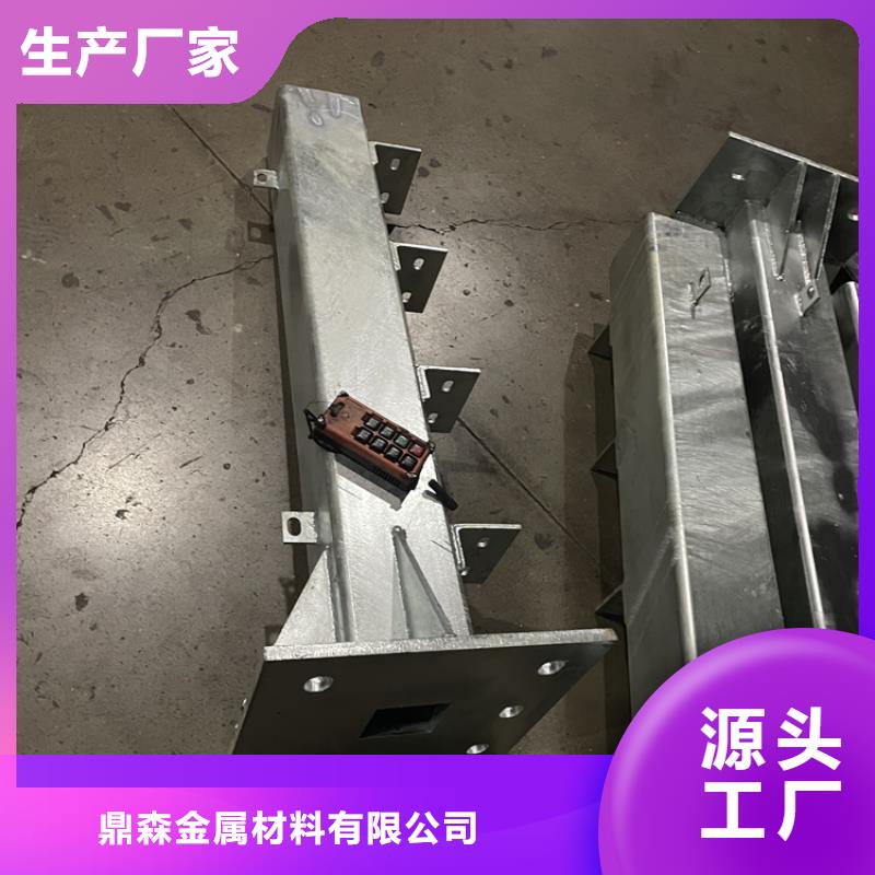 橋梁景觀護(hù)欄不銹鋼復(fù)合管欄桿精工打造
