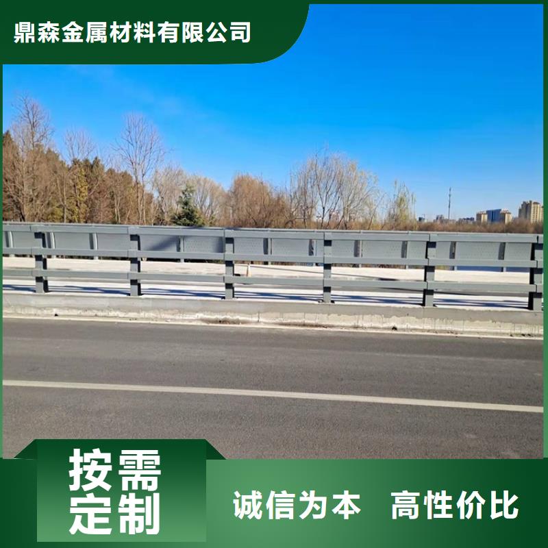 護(hù)欄人車(chē)分流欄敢與同行比價(jià)格