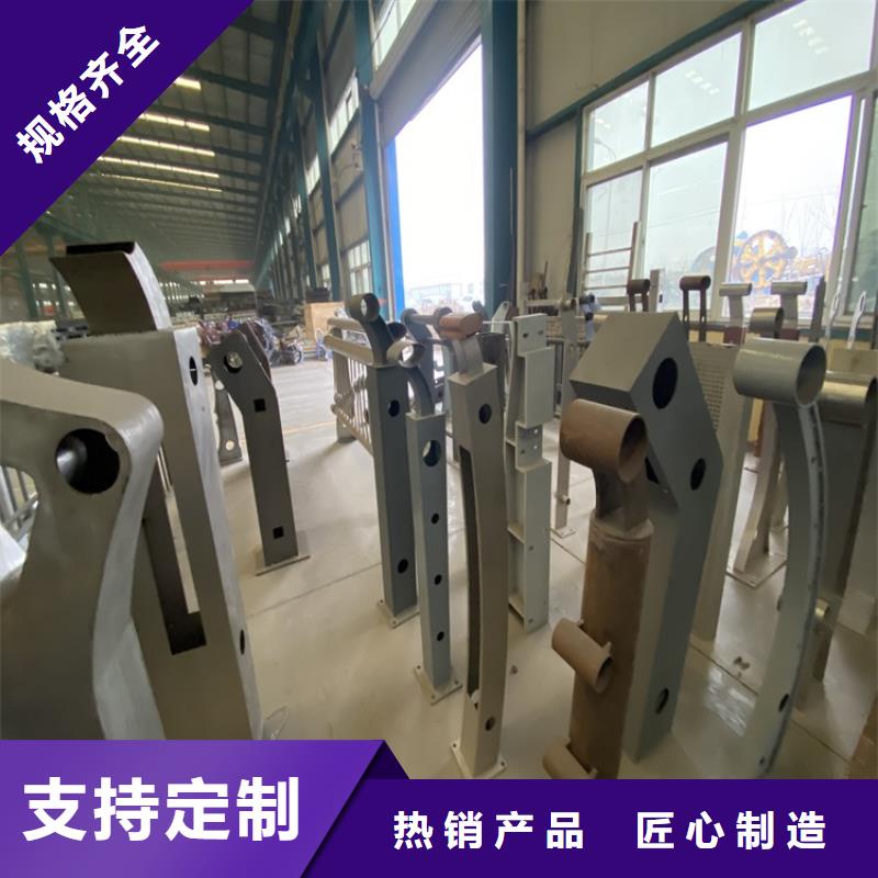 護(hù)欄人車分流欄價(jià)格透明
