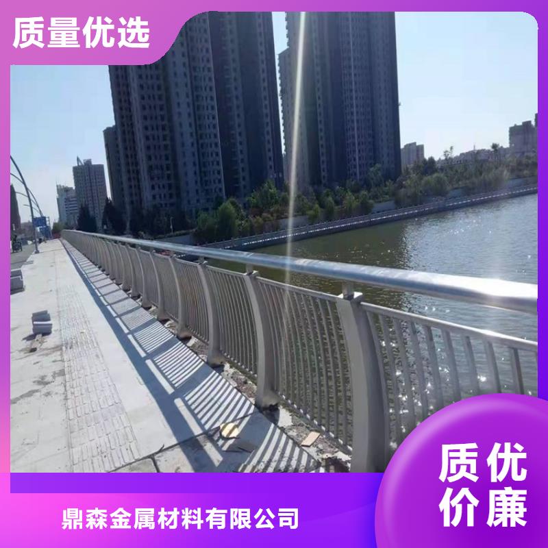 桥梁防撞护栏q235b波形护栏板拒绝伪劣产品