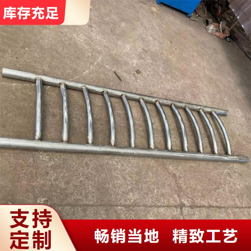 道路防撞護欄鋼板立柱質(zhì)量檢測