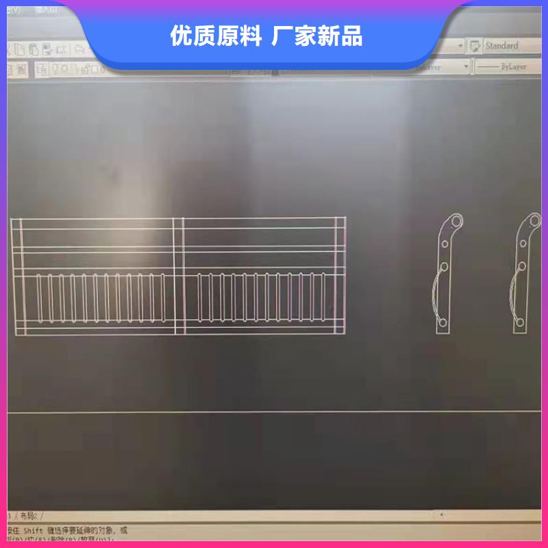 護(hù)欄_不銹鋼復(fù)合管護(hù)欄用途廣泛