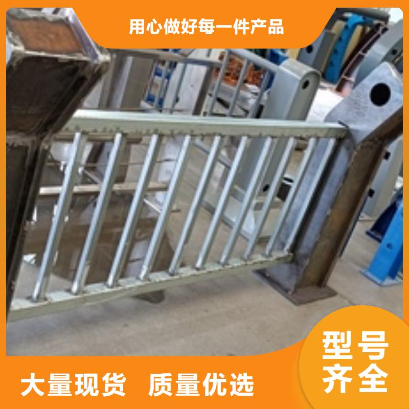 護(hù)欄-防撞護(hù)欄立柱量少也做