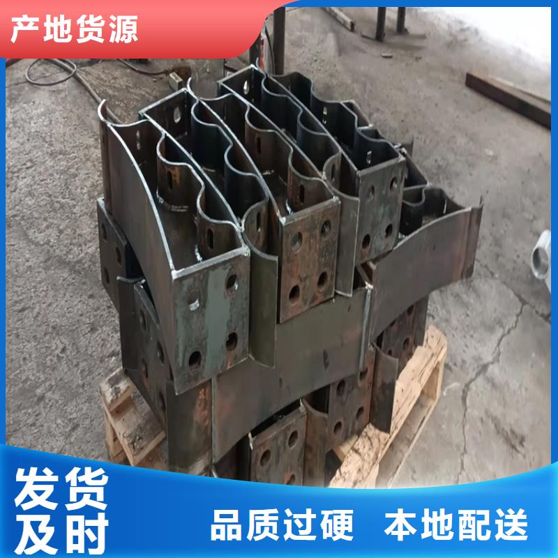 防撞橋梁護(hù)欄,燈光護(hù)欄本地配送
