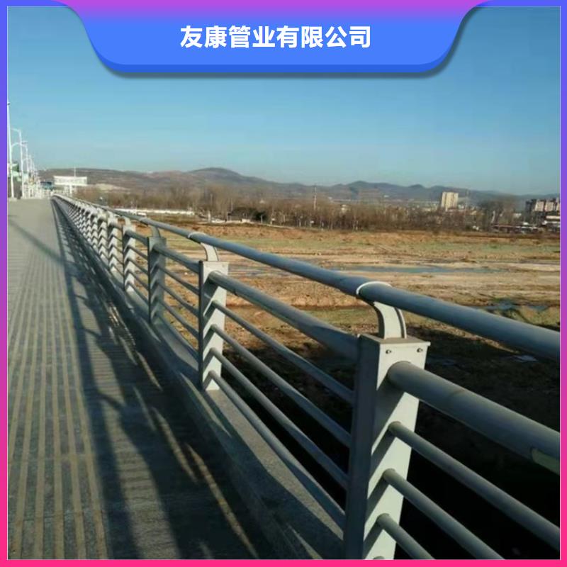 防撞橋梁護(hù)欄橋梁欄桿源頭廠家供應(yīng)