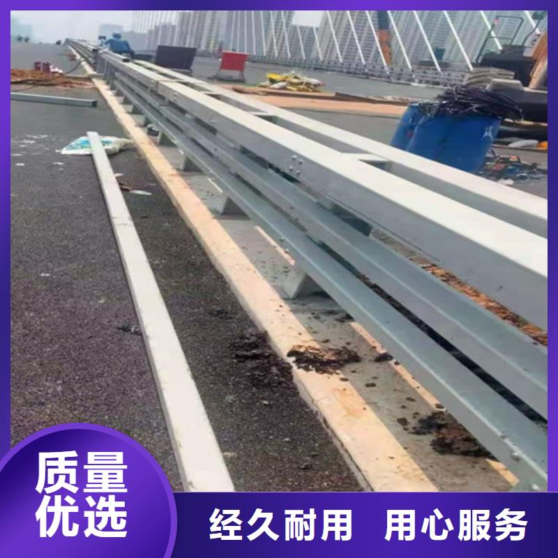 护栏1道路隔离护栏适用范围广