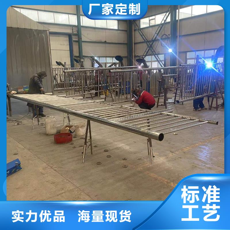 常年供應道路環(huán)波梁護欄-省心