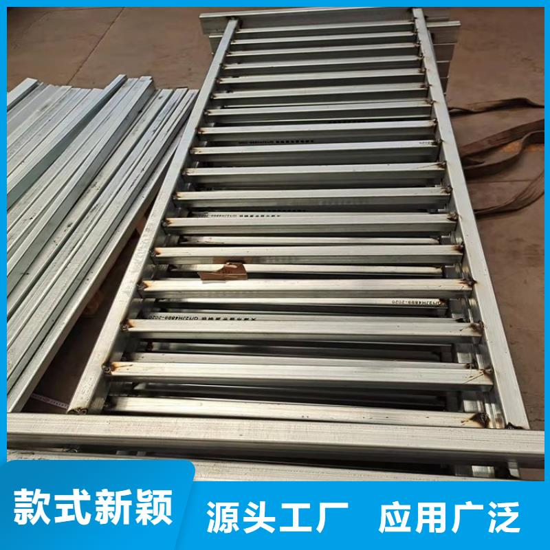 不銹鋼復(fù)合管河道護(hù)欄值得信賴-廠家
