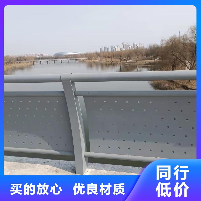 有現(xiàn)貨的不銹鋼橋梁防護(hù)欄桿本地廠家