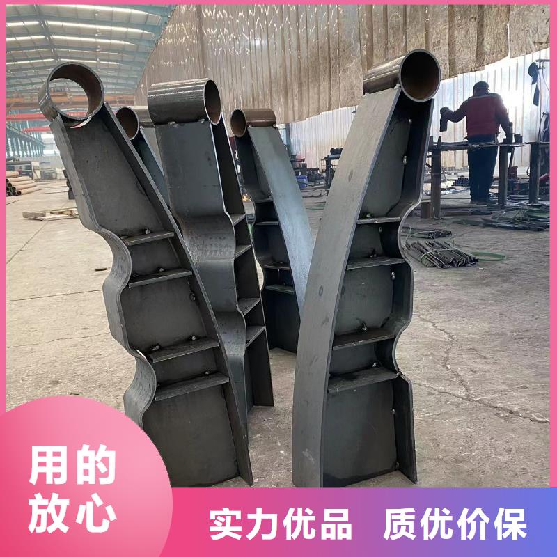 不銹鋼橋梁防護(hù)欄桿生產(chǎn)經(jīng)驗(yàn)豐富的廠家
