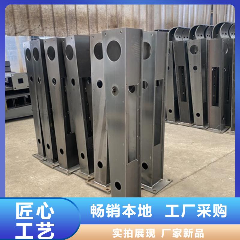 實(shí)力雄厚的河道橋護(hù)欄供應(yīng)商