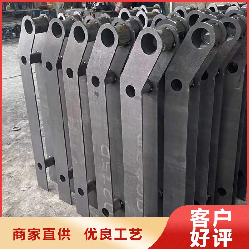 不銹鋼復(fù)合管護(hù)欄-可送貨上門