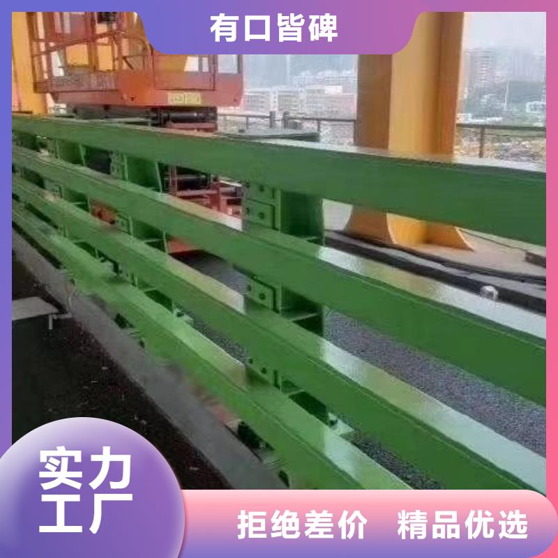 橋梁護(hù)欄現(xiàn)貨直發(fā)