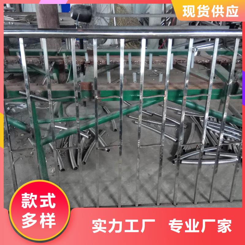 值得信賴的防撞護欄生產(chǎn)廠家