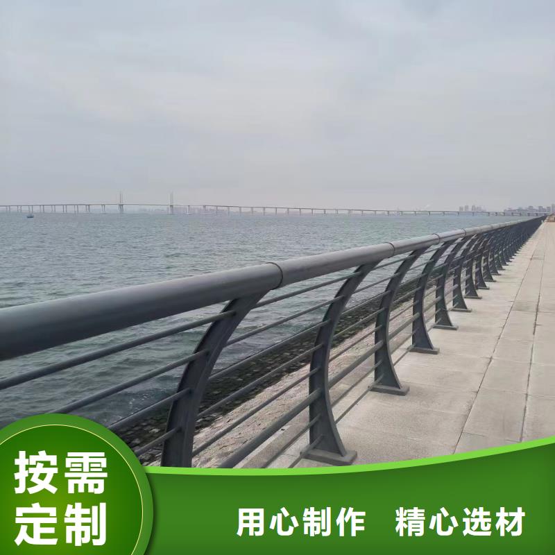 銷(xiāo)售不銹鋼復(fù)合管護(hù)欄的廠家