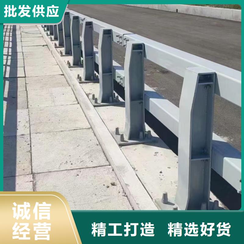 橋梁防撞護(hù)欄工廠-廠家