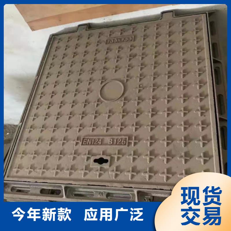 800*1000球墨铸铁圆卡簧井盖定制