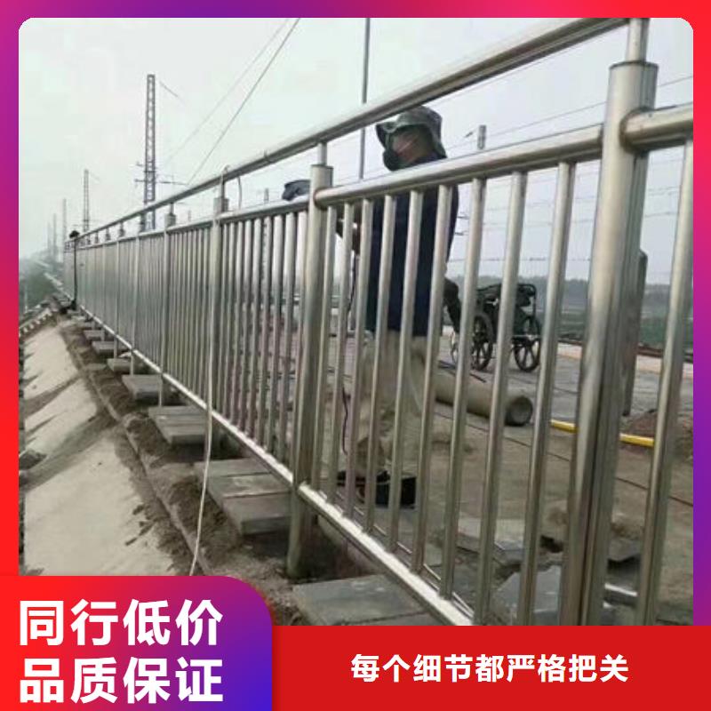 护栏热镀锌立柱大量现货供应