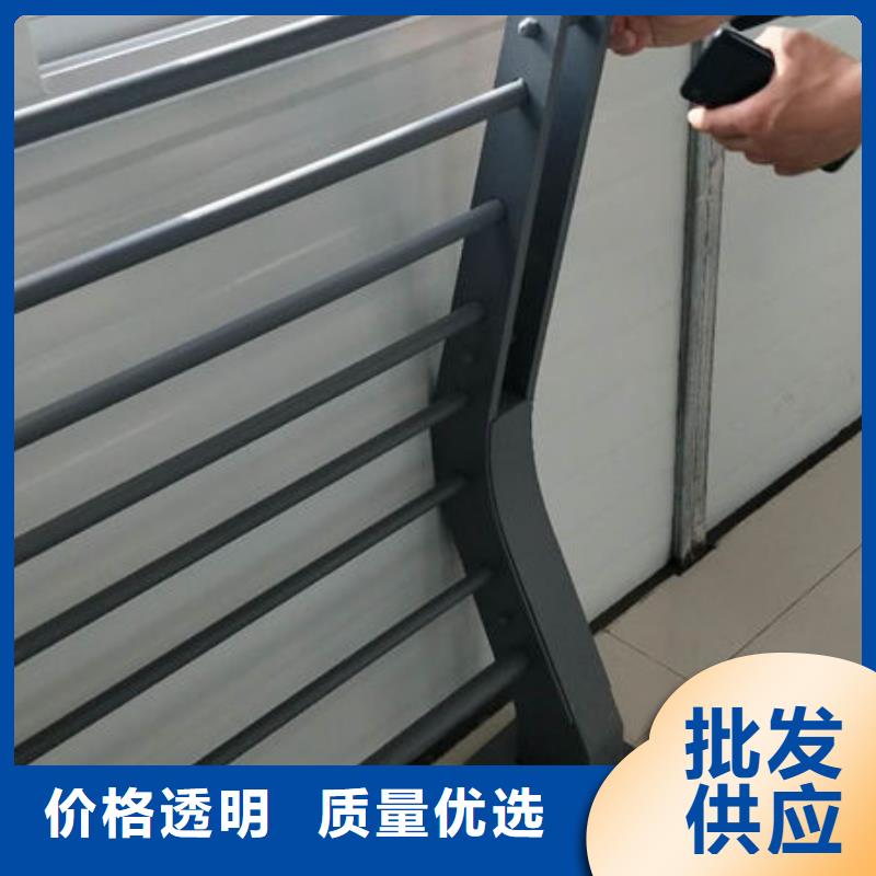 護(hù)欄國道抗沖擊圍欄自營品質(zhì)有保障