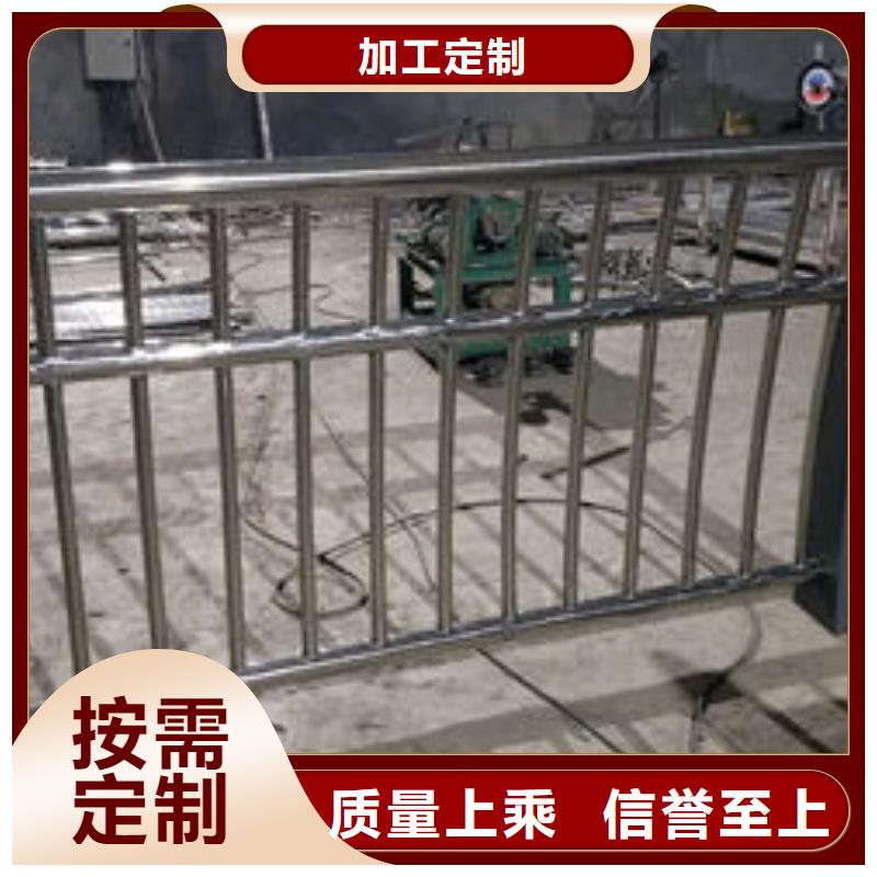 護(hù)欄,M型防撞護(hù)欄保障產(chǎn)品質(zhì)量