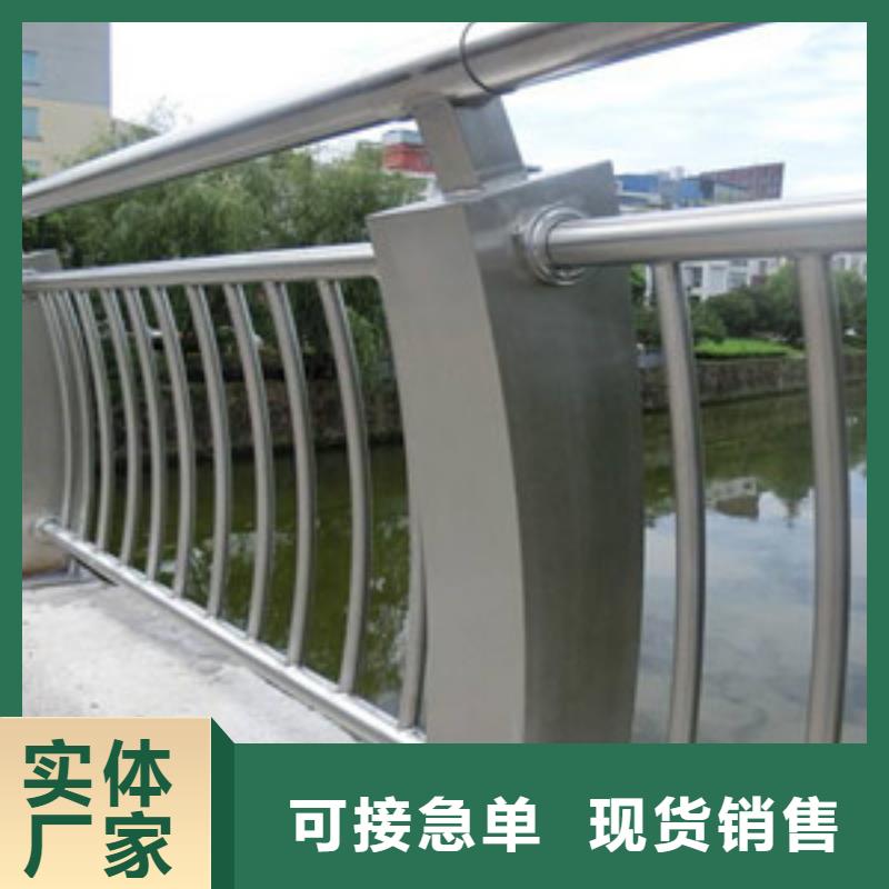 護(hù)欄國(guó)道抗沖擊圍欄自營(yíng)品質(zhì)有保障