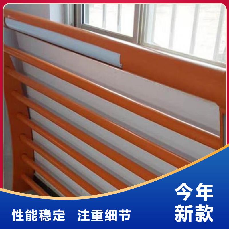 燈光護(hù)欄公路燈光護(hù)欄優(yōu)勢