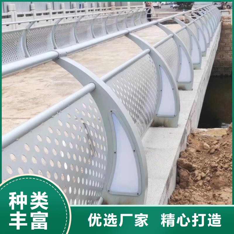 燈光護(hù)欄景區(qū)隔離燈光護(hù)欄可放心采購
