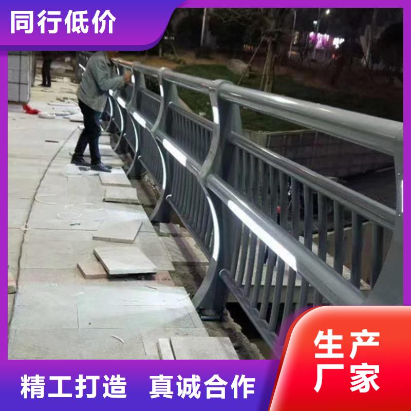 燈光護(hù)欄橋梁燈光欄桿多年行業(yè)積累