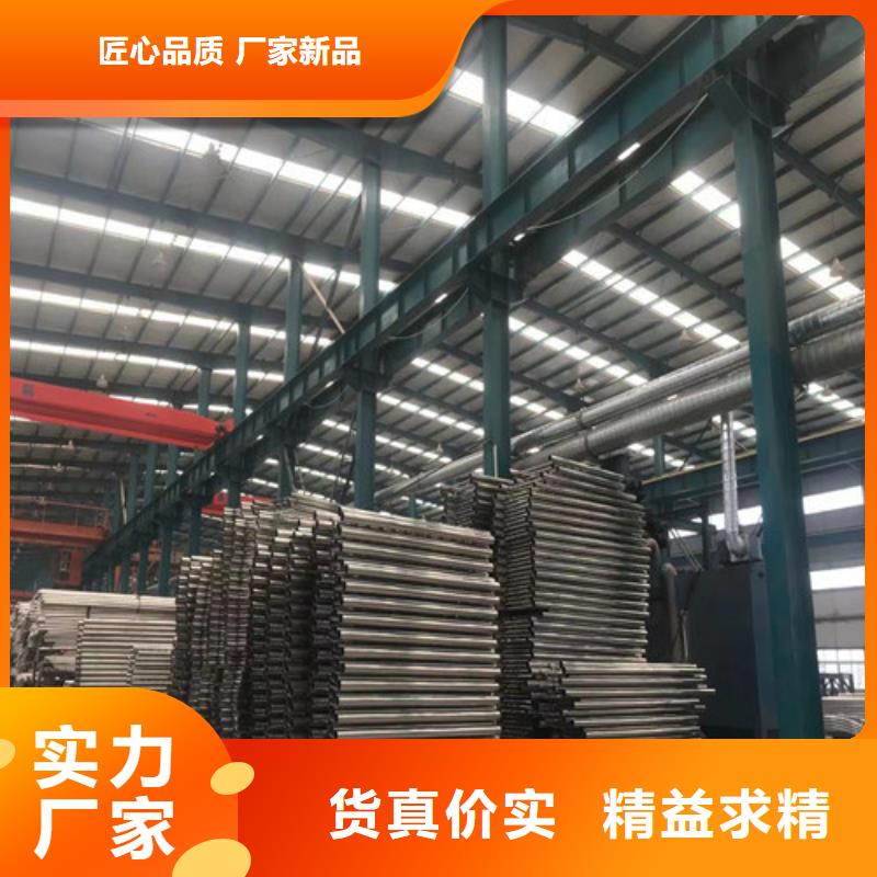 護(hù)欄波形護(hù)欄板廠家質(zhì)量上乘