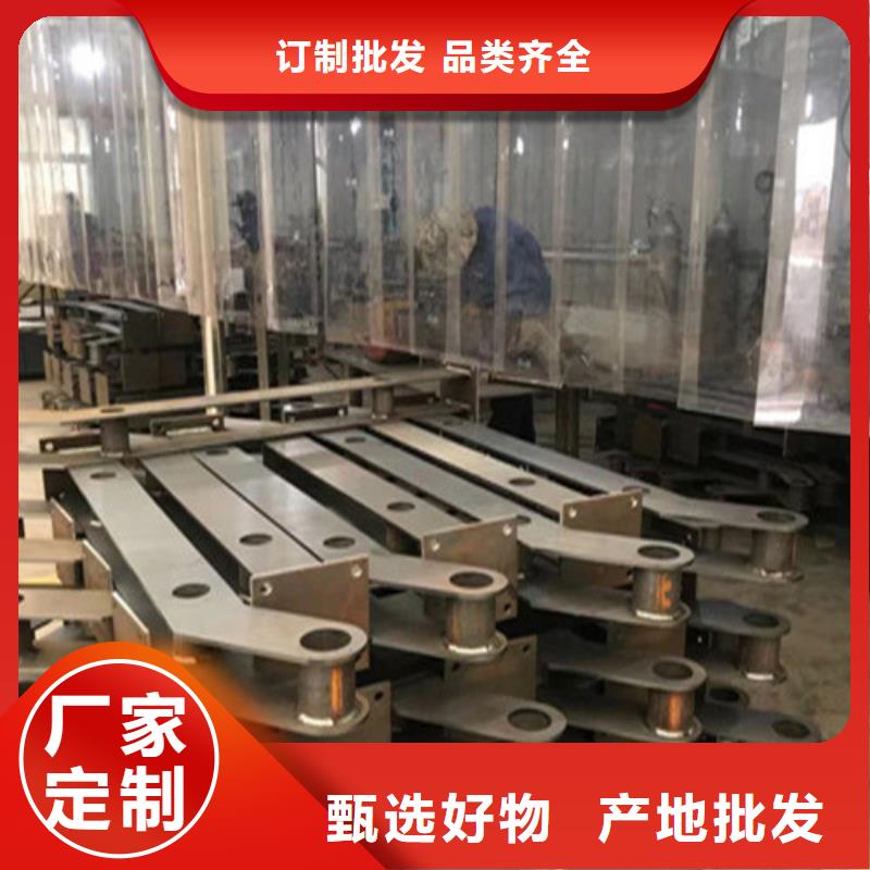 護(hù)欄高速護(hù)欄板產(chǎn)地貨源